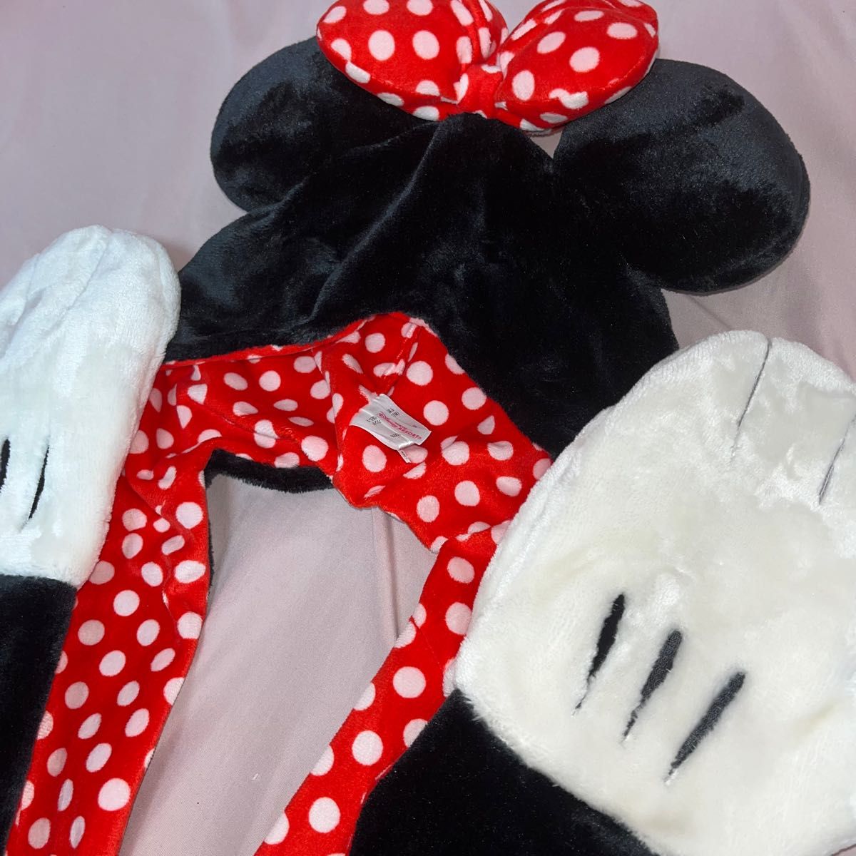 美品】ミニーファンキャップ マフラー ミトン ディズニー公式 美品】ミニーファンキャップ マフラー ミトン ディズニー公式