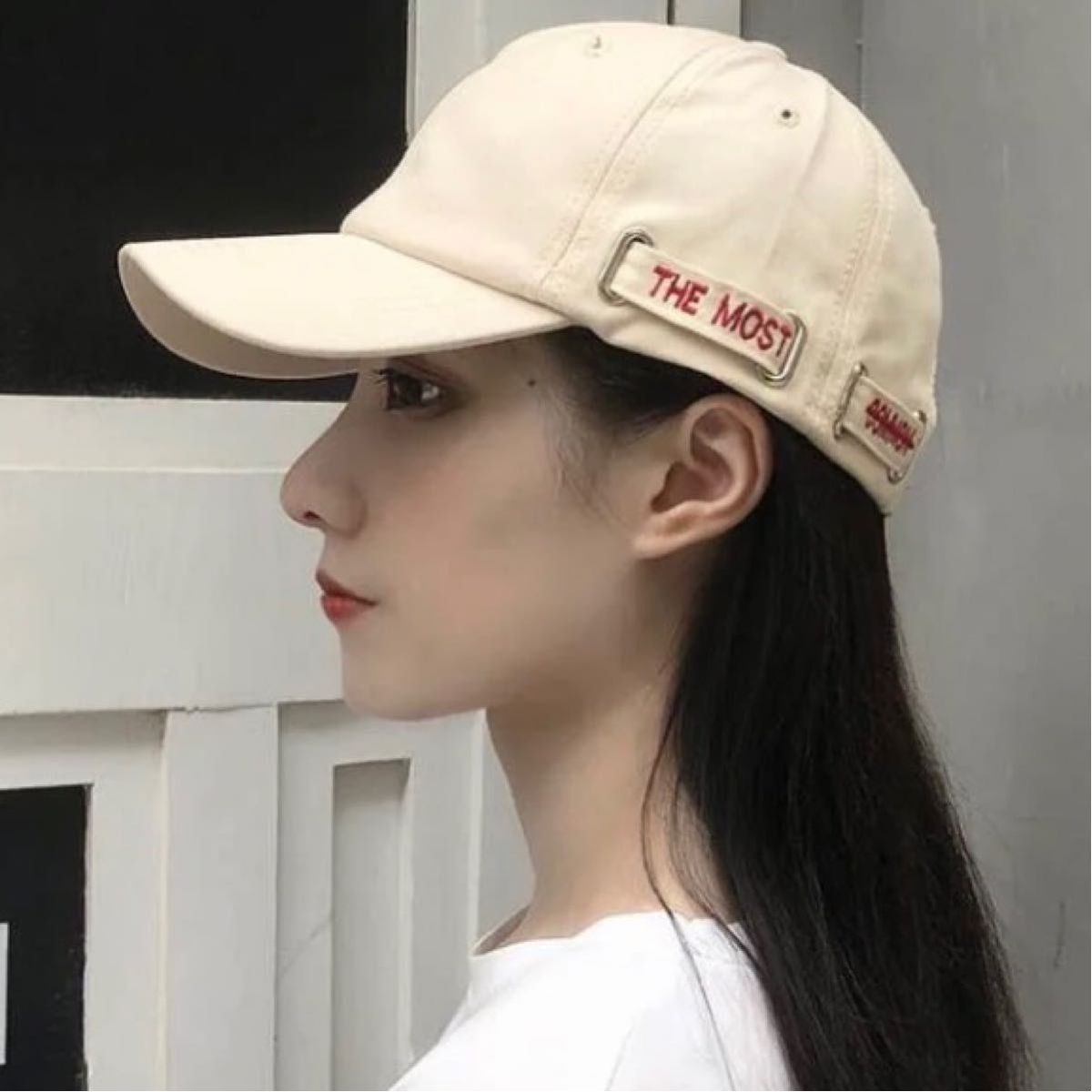 ★セール★新品 キャップ ベージュ 韓国 ロゴ  シンプル メンズ レディース 帽子