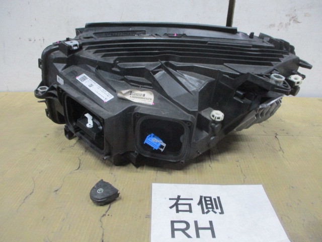 ベンツ GCL220d 253305C W253 右ヘッドライト ヘッドランプ LED A2539066001_画像2