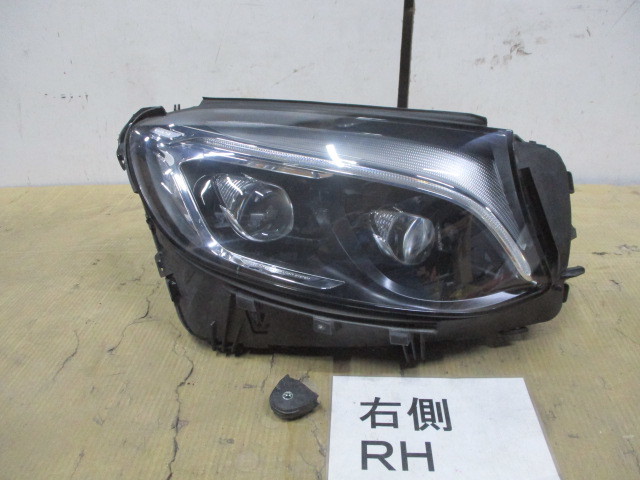 ベンツ GCL220d 253305C W253 右ヘッドライト ヘッドランプ LED A2539066001_画像1