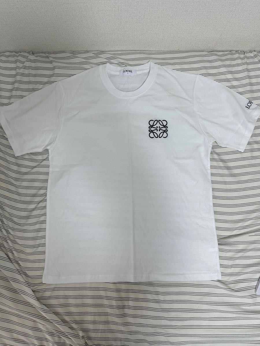 新品」LOEWE tシャツ|PayPayフリマ