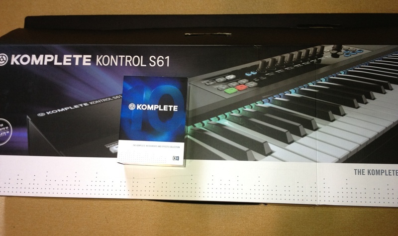 NATVE INSTRUMENTS KONTROL S61& KOMPLETE 10 sound source soft 