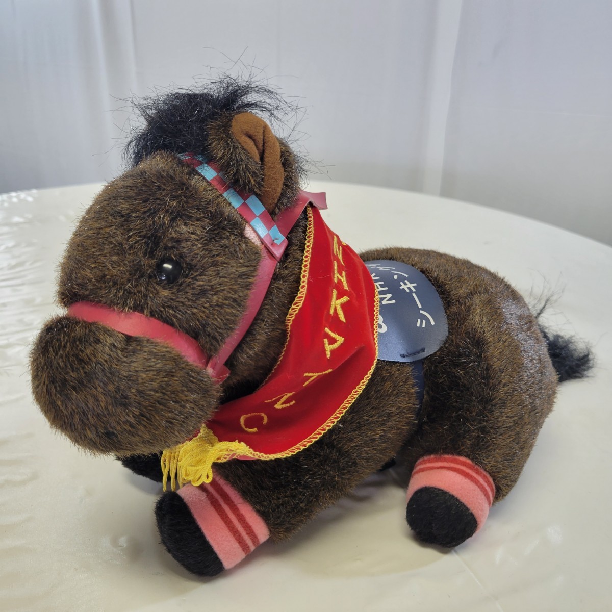 【希少 展示品 中古美品】シーキングザパール ぬいぐるみ 第2回 NHKマイルＣ G1 AVANTI社製 #馬 #競馬 #シーキングザパール_画像4