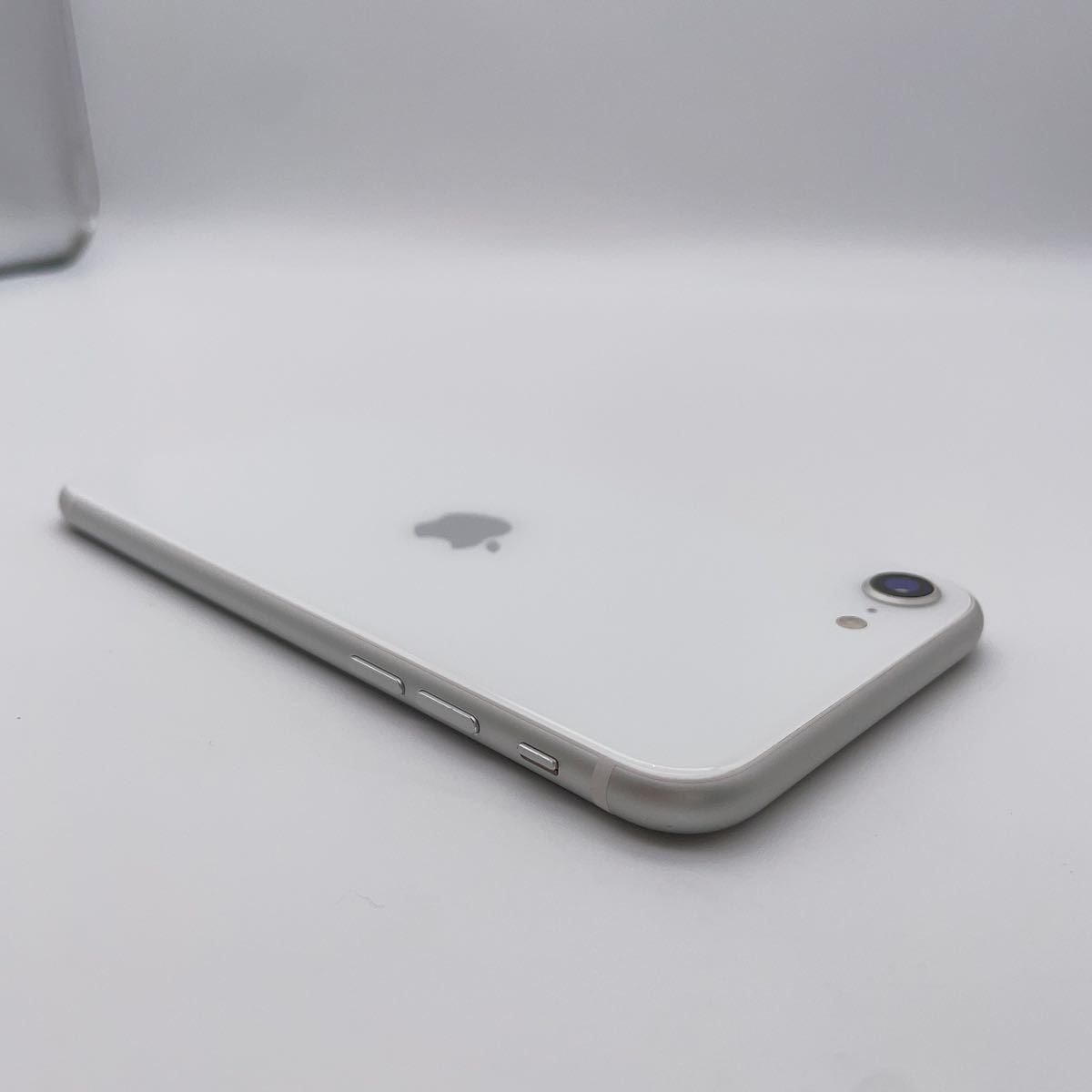 【中古品】Apple SIMフリー iPhone SE（第2世代） 128GB ホワイト MXD12J/A