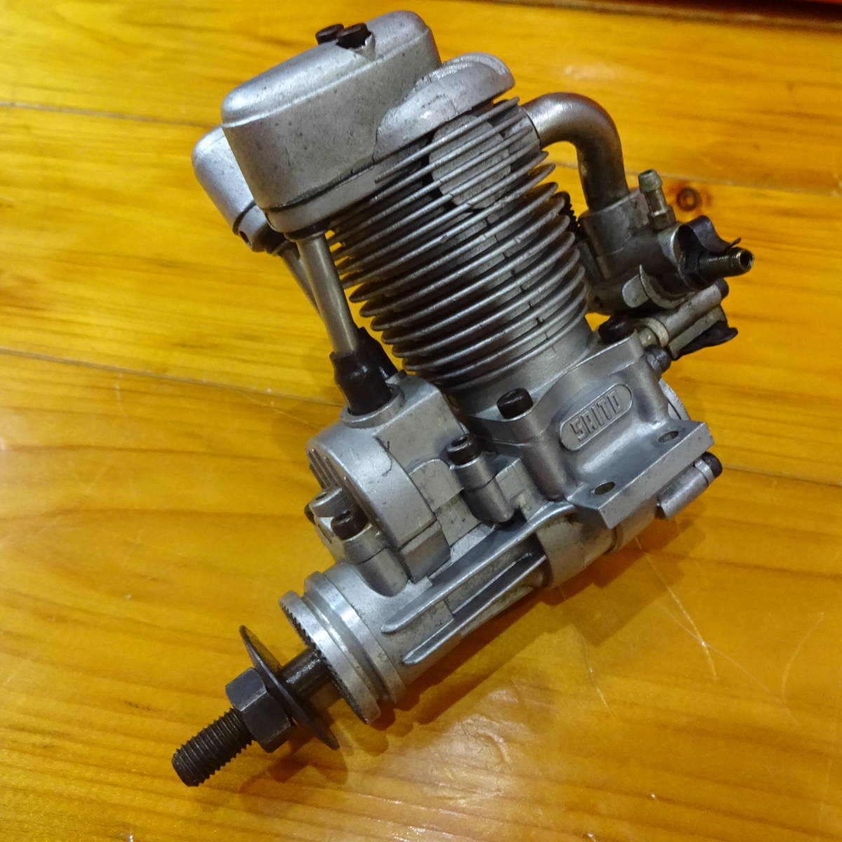 SAITO 斉藤製作所 FA-50 4サイクル とても良いエンジンですね中古品 SAITO 斉藤製作所 FA-50 4サイクル とても良いエンジンですね