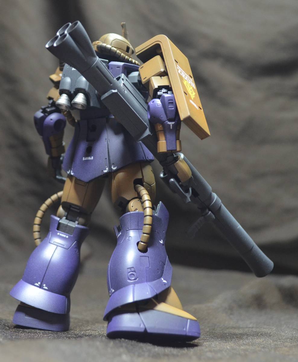 1/144 HGUC MS-06S為Cima Galahau完成了Zaku Gunpla 原文:1/144 HGUC MS-06S シーマ・ガラハウ 専用 ザク ガンプラ 完成