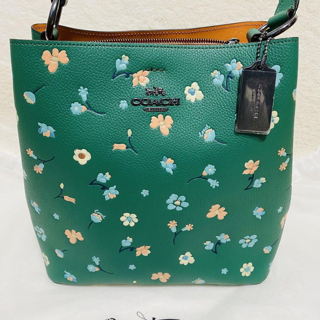 【新品同様】 COACH コーチ レザー　フラワー 花柄 2WAY クロスボディ ショルダーバッグ レディース グリーン系　おしゃれ　入手困難　総柄