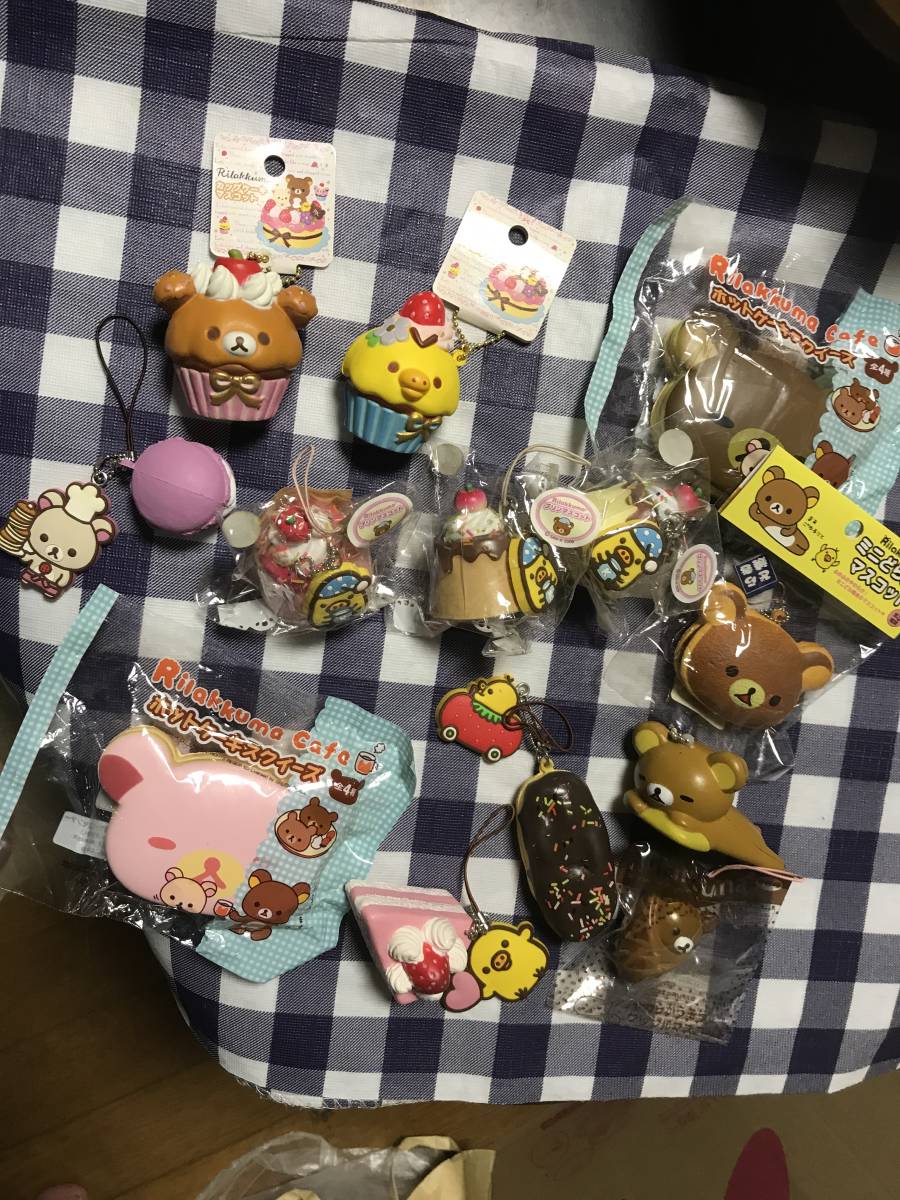 トップ スクイーズ リラックマ キイロイトリ カップケーキ ショート