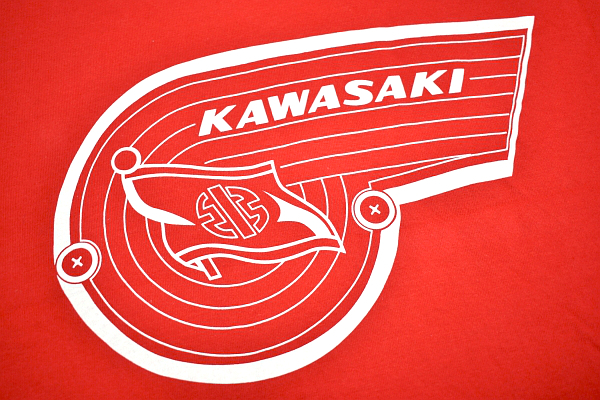 Y-6378★送料無料★バイク KAWASAKI　カワサキ★レッド赤色 エンブレムリバーマーク オートバイ T-シャツ Ｌ_画像2