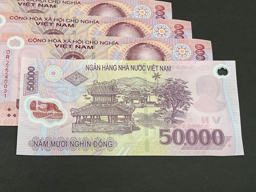 ベトナム 50000(5万) Dong札 ポリマー紙幣 コレクション向きのピン札 5枚セット 2022年 未使用 ＃OR22 240028～0032_画像3