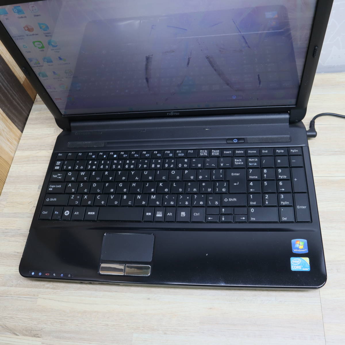 ☆美品高性能i3!新品SSD512GB メモリ8GB☆LIFEBOOK A533A Core i3