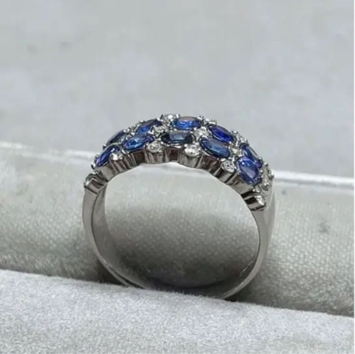 ブルーサファイア 1.3ct プラチナ 指輪