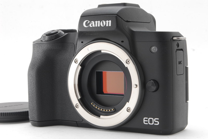 ■ 美品 ■ キャノン Canon EOS KISS M2 ボディ シャッター数1000未満 #39545