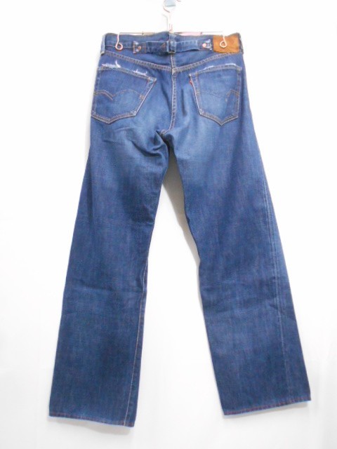 71 送80サ 0830%D02 LEVI'S リーバイス 501XX デニムパンツ ジーンズ J22 赤耳 シンチバック ビッグE 37501 日本製 サイズW34 中古品_画像2