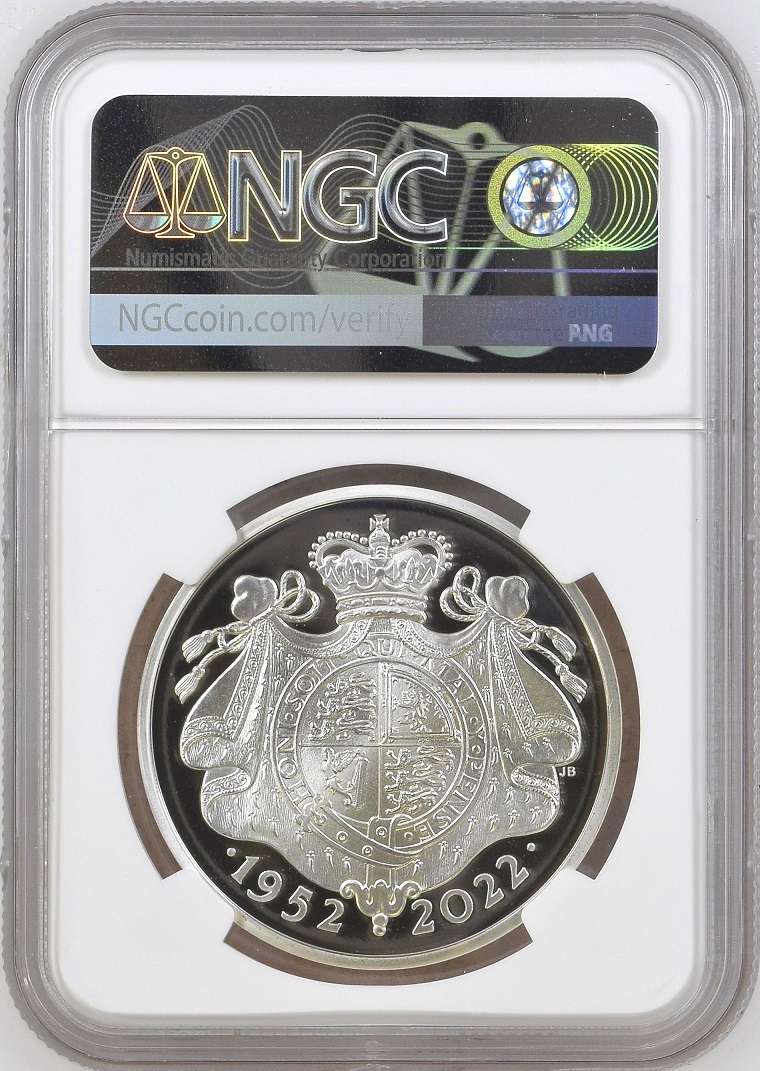 2022年 英国 イギリス プラチナジュビリー 5ポンド プルーフ 銀貨 NGC PF70 ULTRA CAMEO First Releases 女王ラベル_画像2