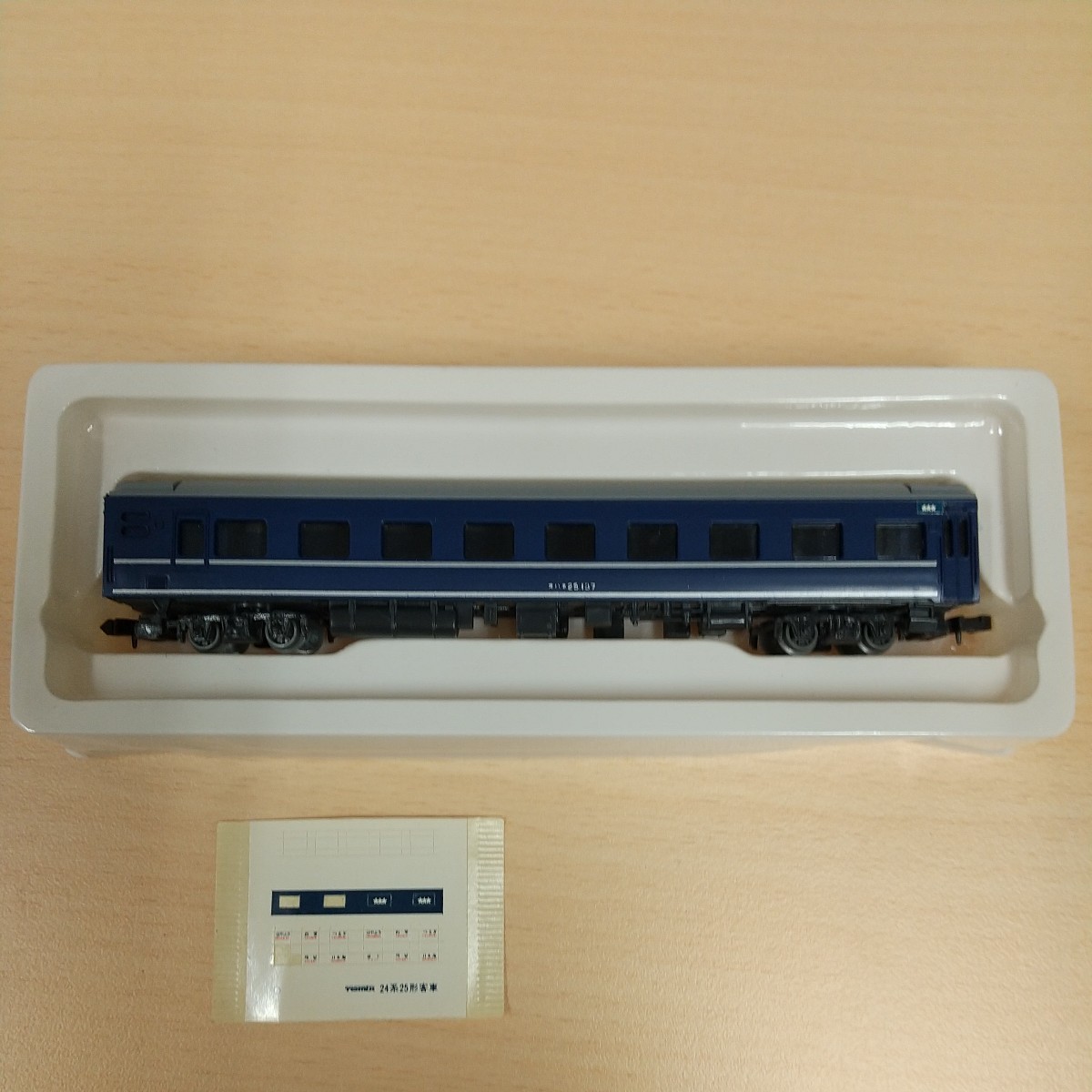 p081703t Tomix N-SCALE 国鉄客車オハネフ25形特急寝台車 2506 国鉄客車 特急寝台車 Nゲージ 鉄道模型 トミックス_画像1