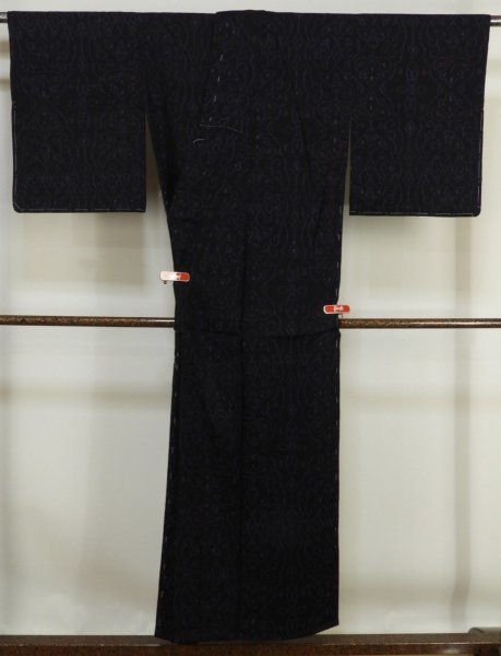 K149　正絹　単衣　着物　創作的な柄　身丈151cm　 セール！_画像4