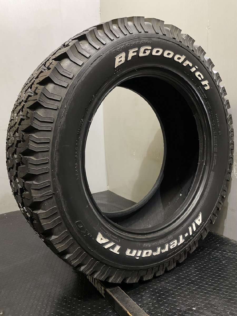 未走行 BF Goodrich All-Terrain T/A KO LT305/55R20 20インチ 夏タイヤ オフロード 1本 ホワイトレター スペア 背面　(VTN855MS)