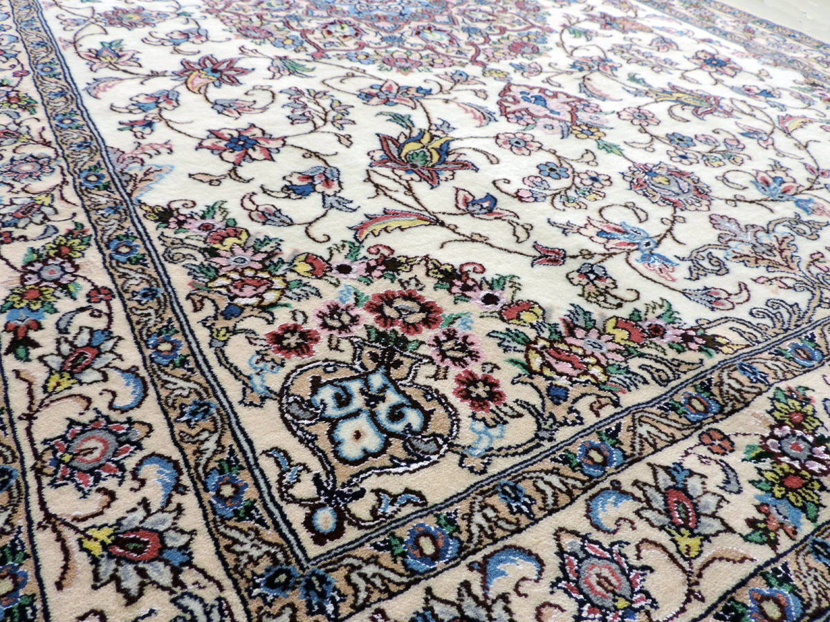 ペルシャ絨毯 カーペット ウール シルク 手織り 高級 ペルシャ絨毯の本場 イラン ナイン産 中型サイズ 203cm×137cm 本物保証 直輸入_画像5