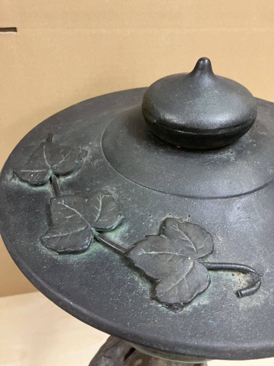 e◇ 古木灯籠 松竹梅透かし 全高約70cm 古木灯篭 古朴燈籠 大型 鉄製
