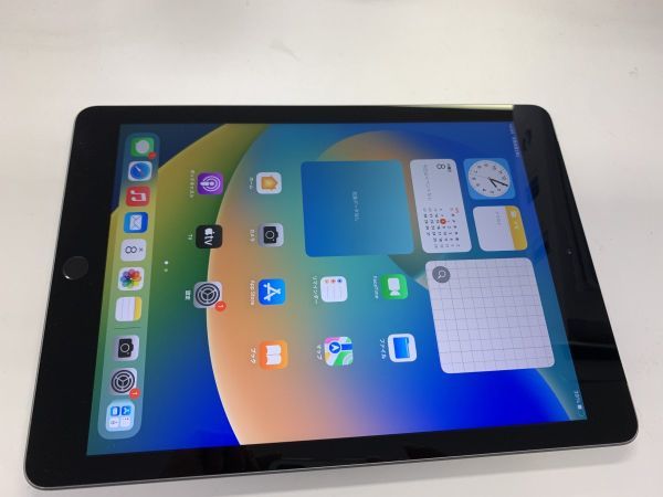 国内発送】 Wi-Fi 世代) 6 (第 ☆送料無料☆au☆A1954iPad + 128GB