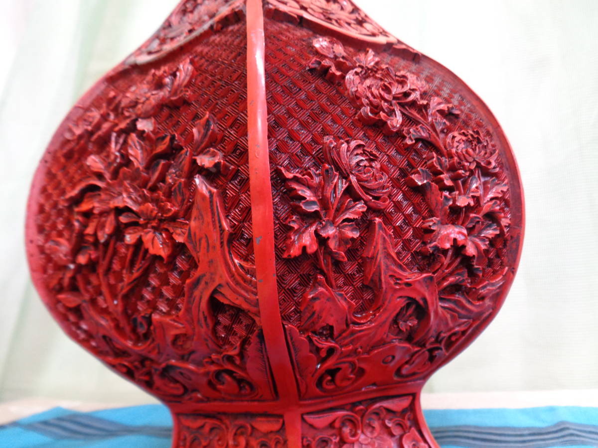 中国骨董 中国玩具 堆朱 花瓶 細密細工 獣耳 剔紅 赤い壺 置物 中国骨董 中国玩具 堆朱 花瓶 細密細工 獣耳 剔紅 赤い壺 置物
