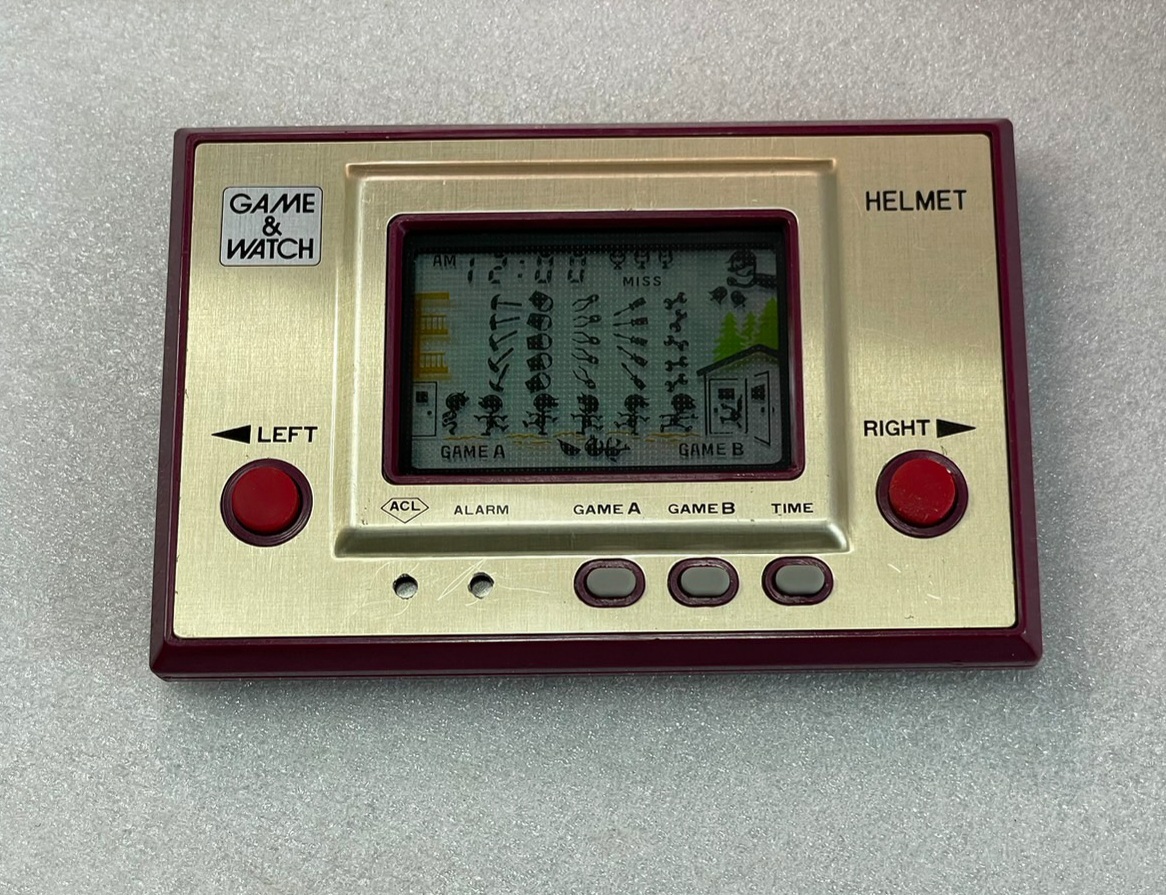 ゲームウォッチ ヘルメット 即決 画面良好ゲーム