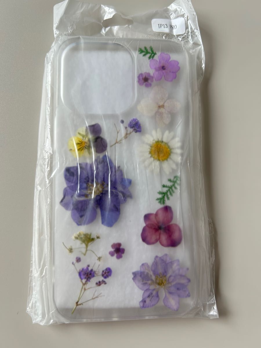 iPhone13proケース　押し花　ドライフラワー　花柄　　クリア　透明　スマホケース