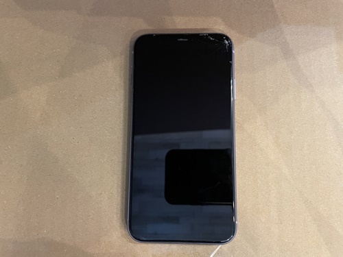 高価値】 売り切り!! Apple iPhone 64GB SIMフリー バッテリー79