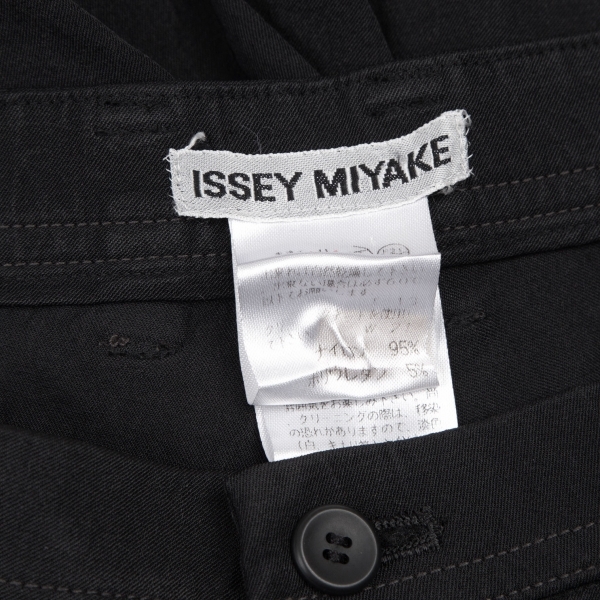 イッセイミヤケISSEY MIYAKE 製品染めナイロンストレッチパンツ 黒M 【レディース】_画像10