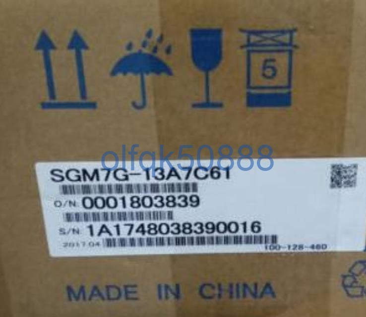 新品◆税込 東京発 代引可◆ YASKAWA / 安川電機 サーボモータ SGM7G-13A7C61【6ヶ月保証】
