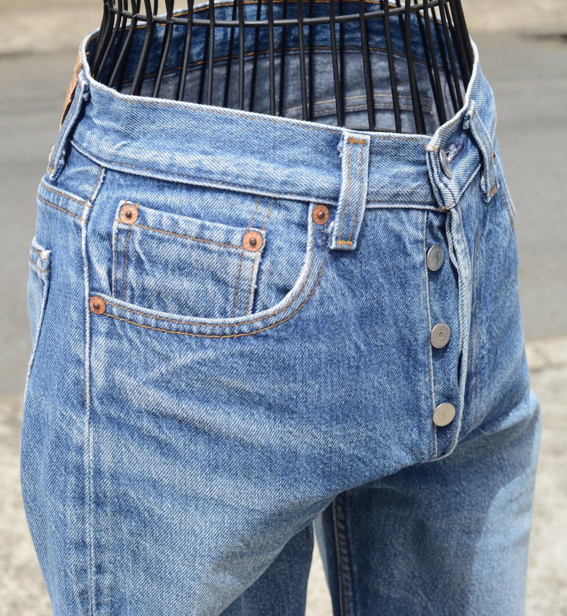 LEVI'Sリーバイス 501XX W28 L36 デニムジーンズused 中古 古着_画像2