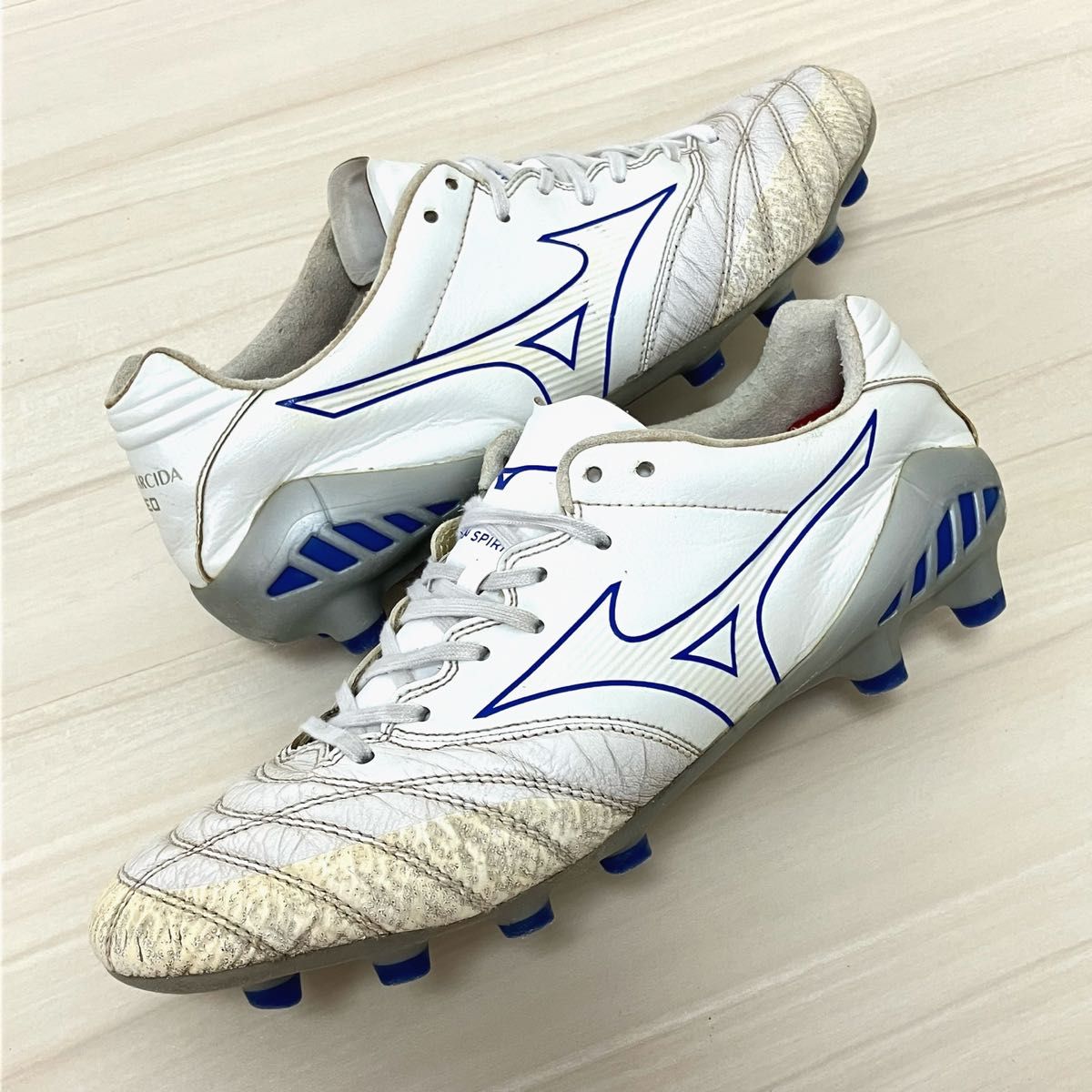 美品】MIZUNO モレリア NEO 2-