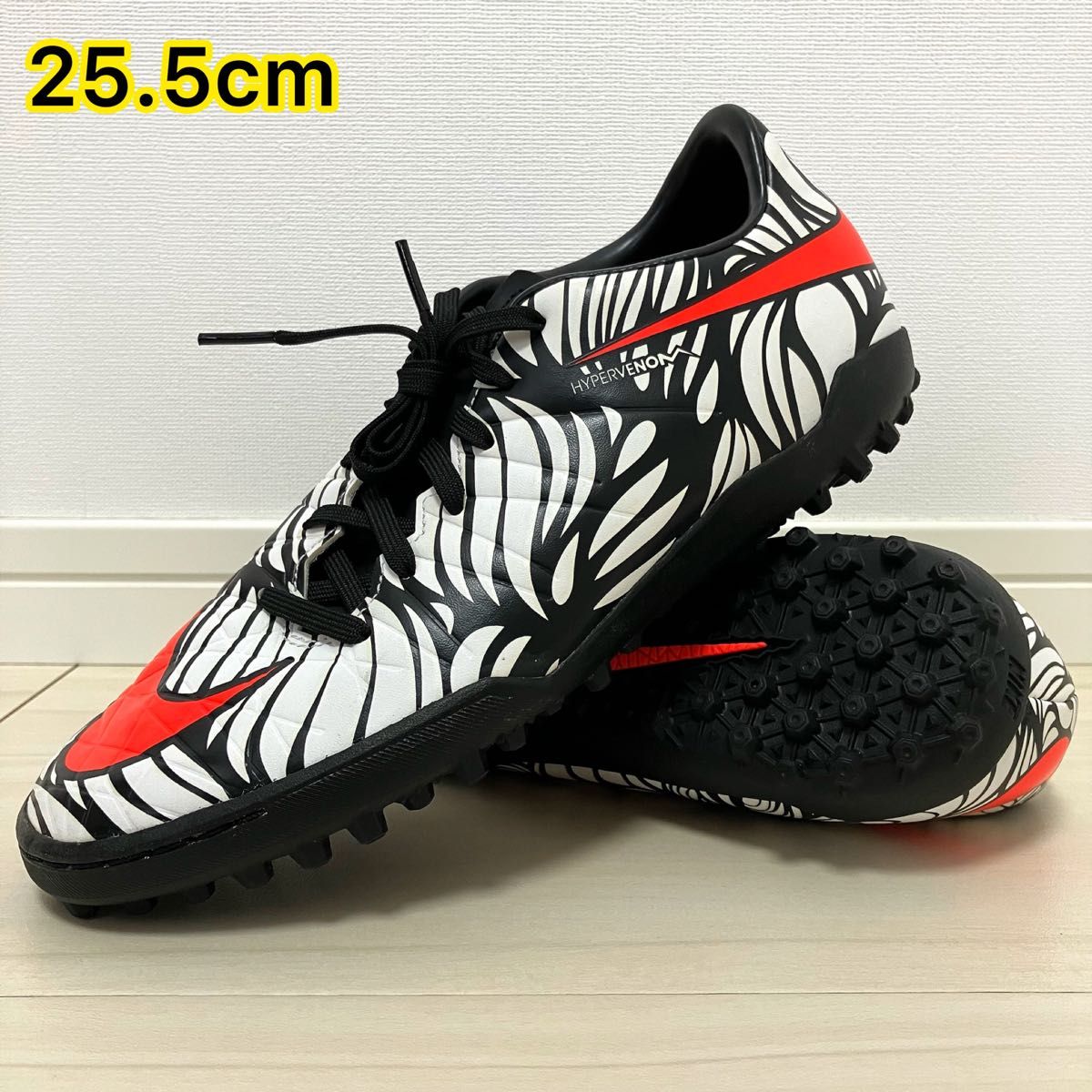 ナイキ サッカースパイク ハイパーヴェノム PREM HG-E 25.5cm ナイキ サッカースパイク ハイパーヴェノム PREM HG-E 25.5cm