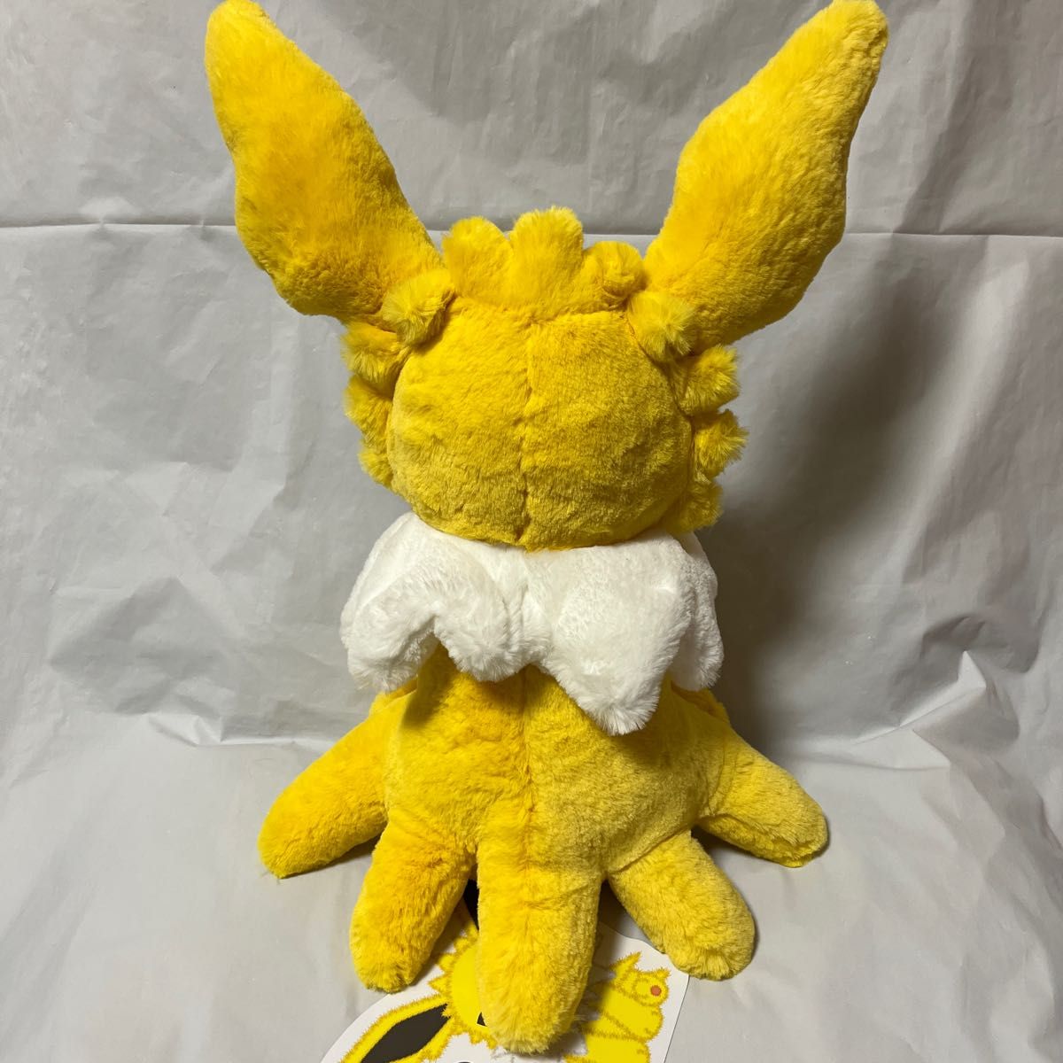 ふわふわ抱きぬいぐるみサンダース ポケモンポケモンセンター ふわふわ抱きぬいぐるみサンダース ポケモンポケモンセンター