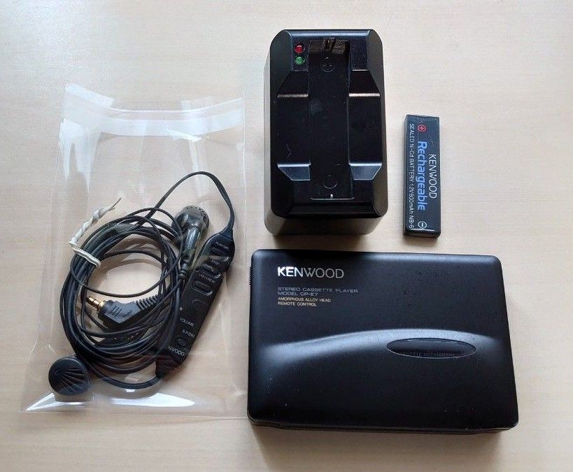 動作品 KENWOOD ケンウッド カセットプレイヤー ウォークマン 動作品 KENWOOD ケンウッド カセットプレイヤー ウォークマン