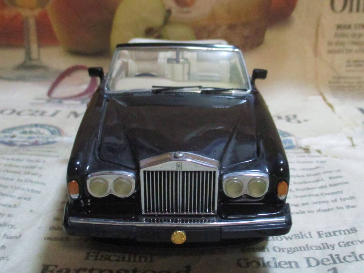 ★激レア絶版*世界500台*フランクリンミント*1/24*1993 Rolls Royce Corniche IV - Emperor's Version ブラック*平成天皇御料車_画像3