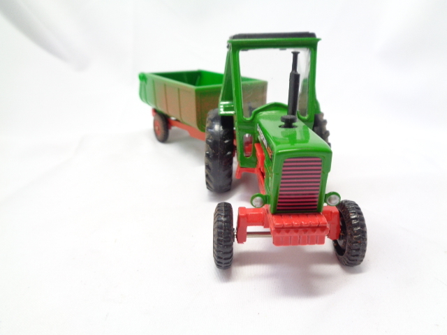 CORGI Tractor and Trailer Cou JChereヤフオク代理購入