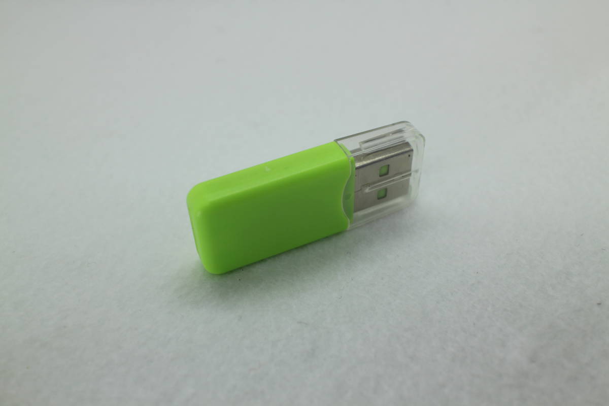 micro SD USB カードリーダー USB2.0 グリーン 送料84円～_画像2