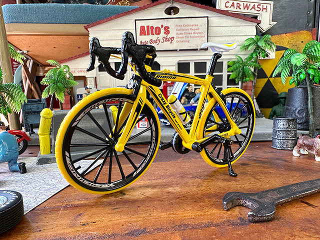  велосипед шоссейный велосипед литье под давлением миникар ( желтый ) # american смешанные товары America смешанные товары 