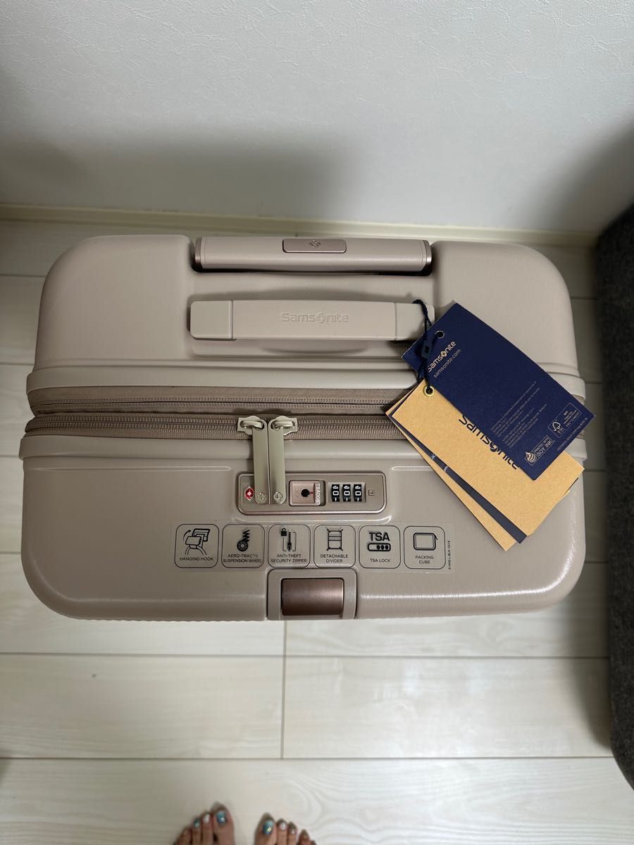 Samsonite】コラボスーツケース(61cm) SNIDEL 完売 キャリー Samsonite】コラボスーツケース(61cm) SNIDEL 完売 キャリー