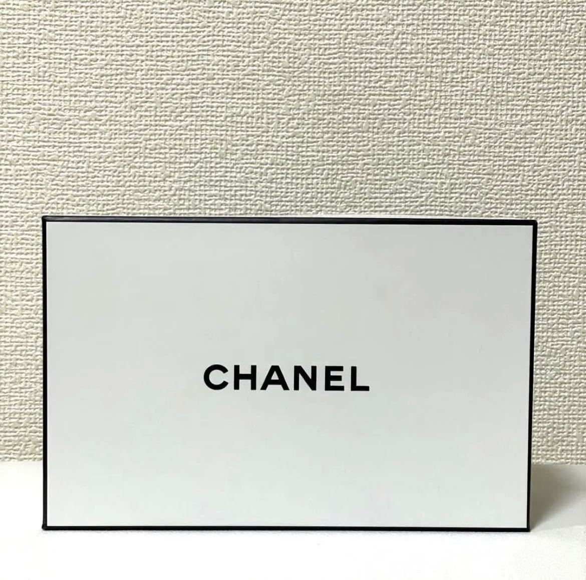 新品シャネルCHANELギフトボックス箱プレゼントハイブランド 新品シャネルCHANELギフトボックス箱プレゼントハイブランド
