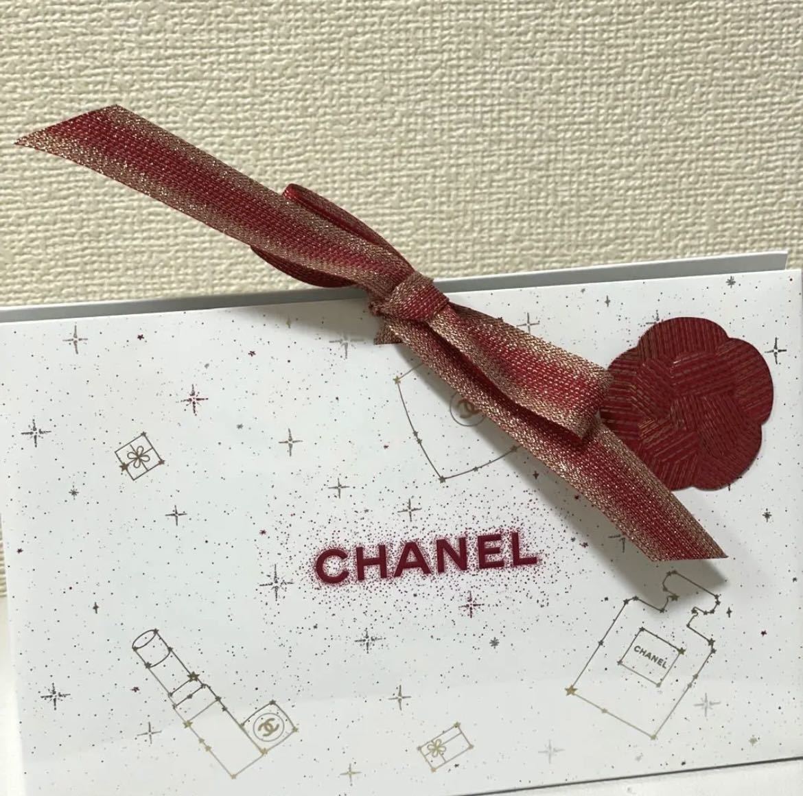 新品シャネルCHANELリボン付きギフトボックス　ホリデー　クリスマス　ギフトボックス　ラッピング　ハイブランド　デパコス　ホリデー_画像3