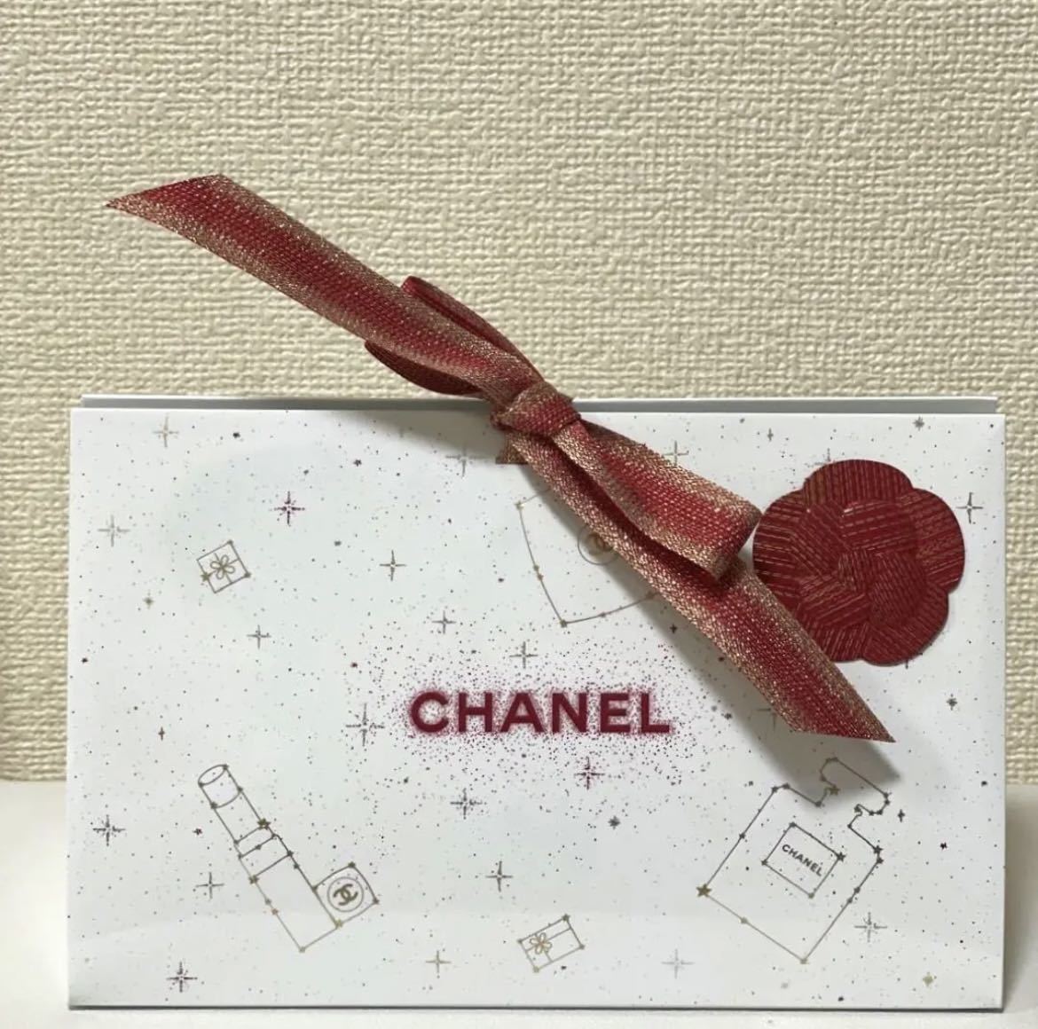  новый товар Chanel CHANEL лента имеется подарочная коробка Hori te- Рождество подарочная коробка упаковка высокий бренд tepako spo lite-