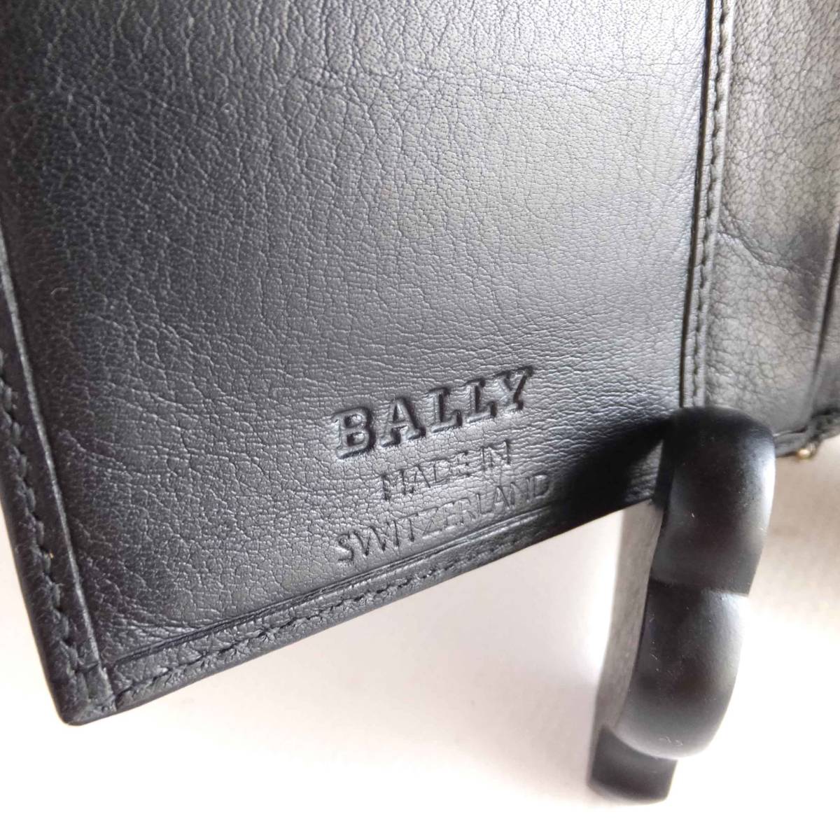 BALLY　バリー　メンズ　本革　長財布　センターライン　タリロレザー　ブラックレザー　スイス製_画像4