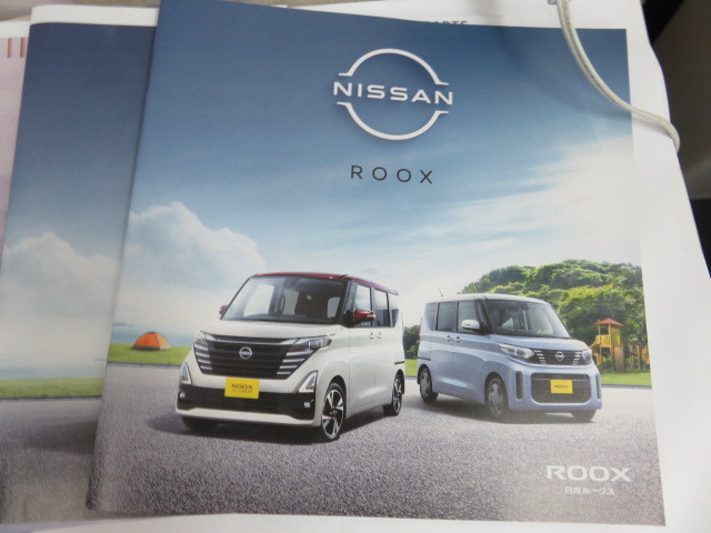 #55443　NISSAN　日産　ニッサン　自動車カタログ　まとめて7点セット　SAKURA　DAYZ　ROOX_画像2