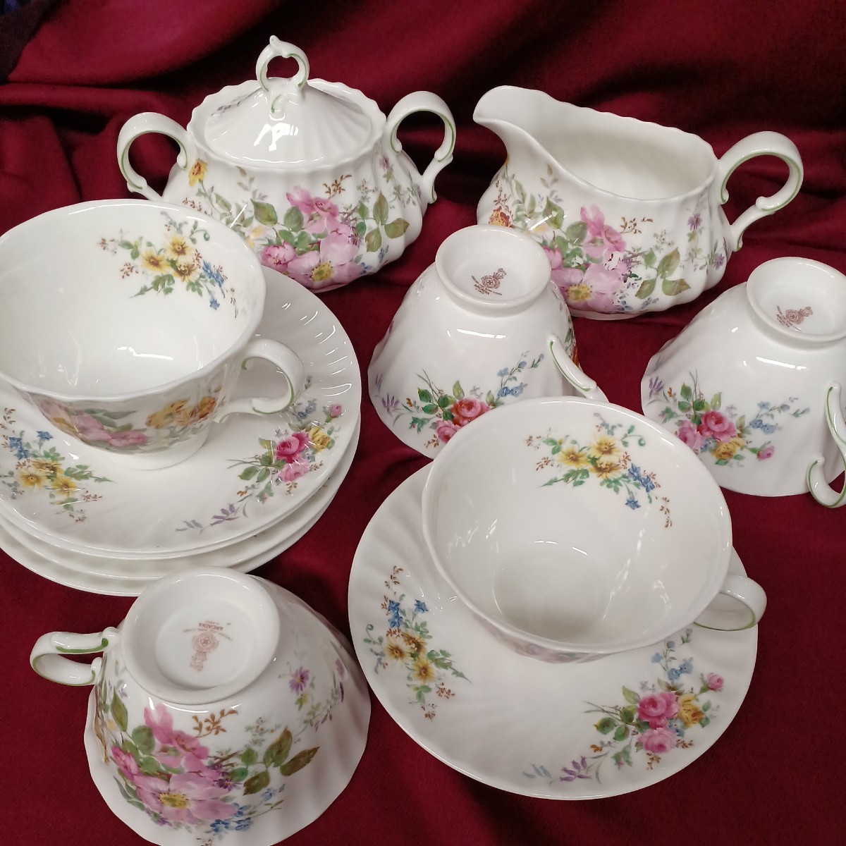 ヤフオク! - ROYAL DOULTON ARCADIA カップ&ソーサ...