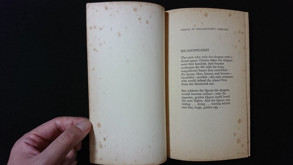 ｖ◎　洋書【Dragonflight】ANNE McCAFFREY　アン・マキャフリイ　ドラゴンフライト　古書/E03_画像3