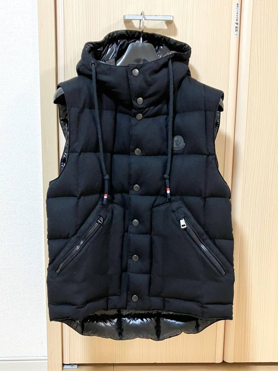 国内正規品 モンクレール ダウンベスト バーニーズ10周年モデル サイズ0 moncler モンクレールジャパン