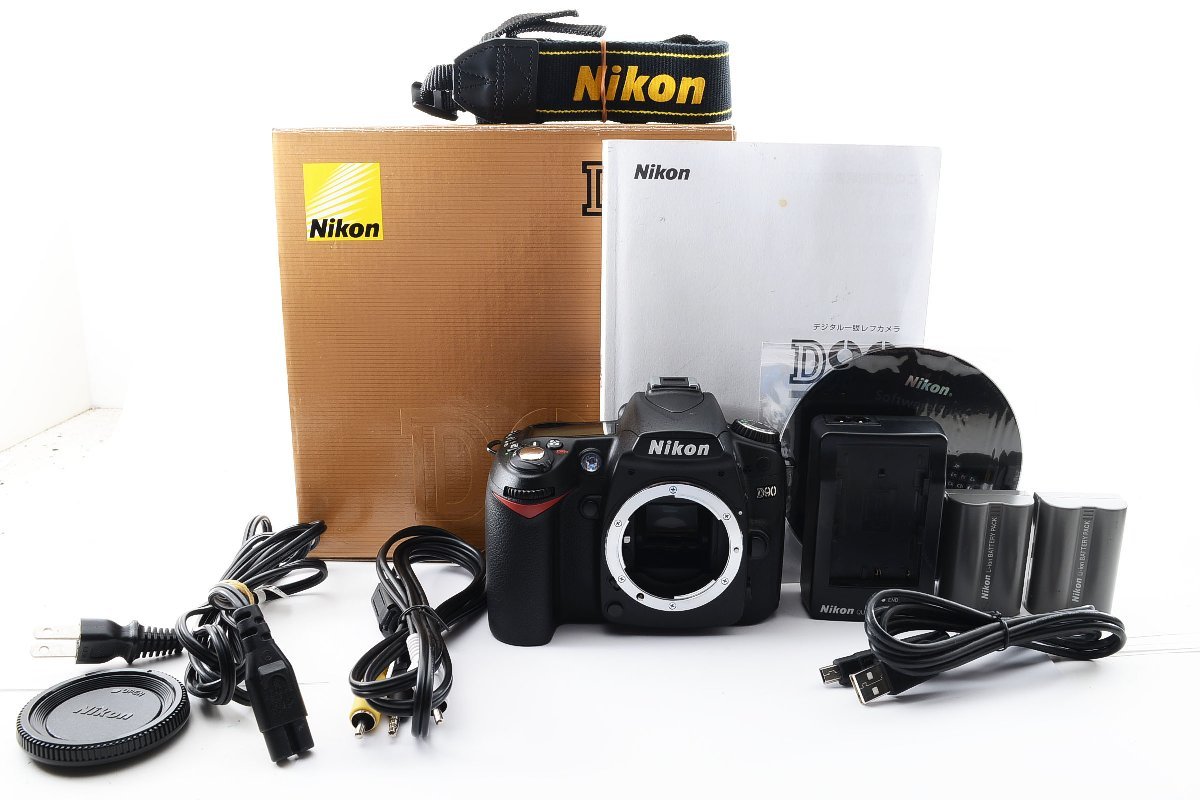 てなグッズや シャッター数807枚 新品並 Nikon 箱付属品付き ボディ